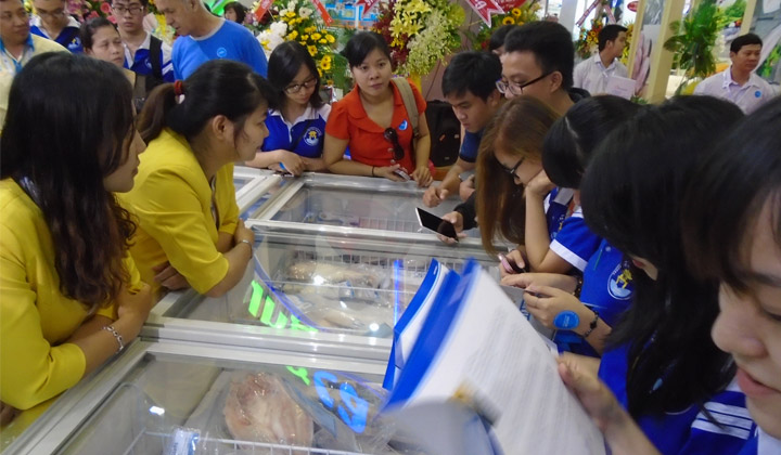 Hoạt động tại hội chợ Vietfish 2015